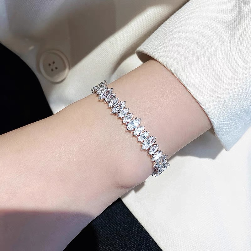 Harry Winston Bracelets